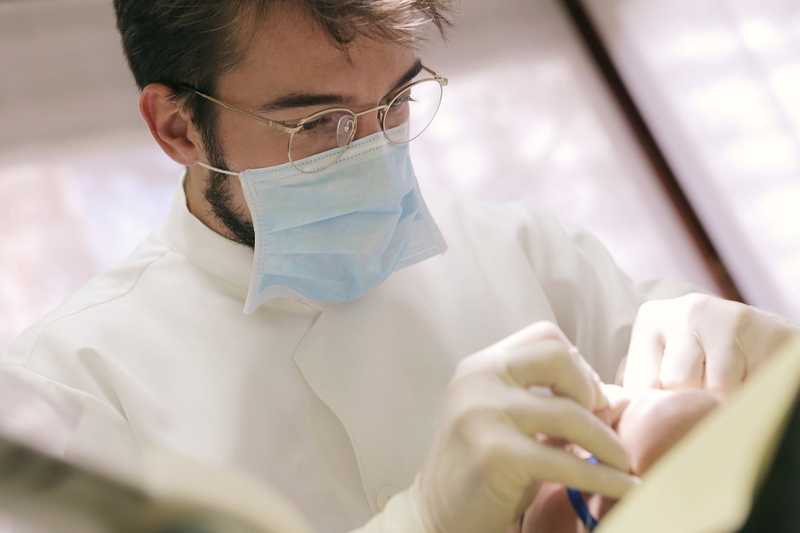 Koronavírus-fertőzés jelent meg a Szegedi Tudományegyetem Fül-Orr-Gégészeti Klinikáján