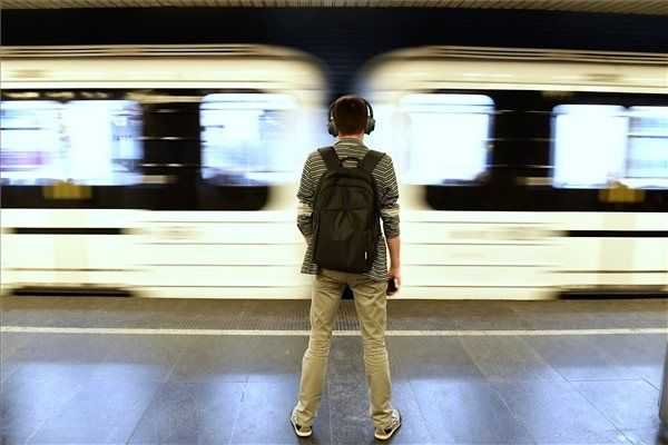 Nincs komolyabb hatással a metrófelújításra a koronavírus